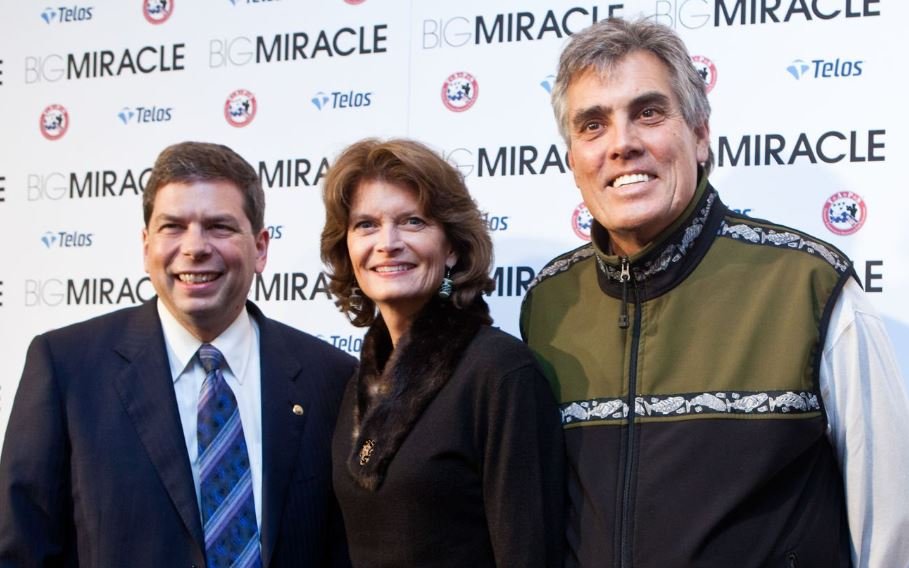 Meet His Wife, Lisa Murkowski
